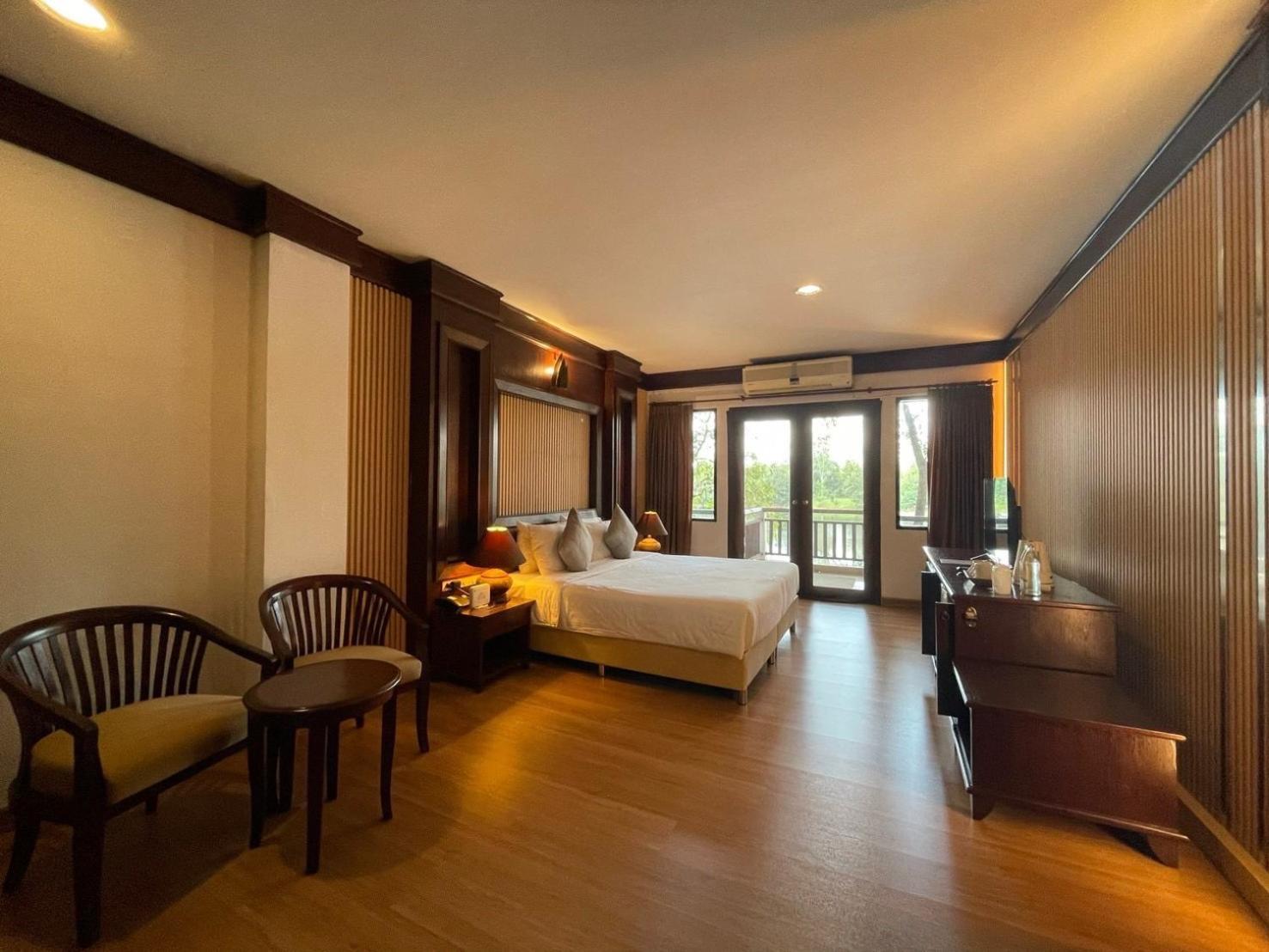 Hotel Gassan Legacy Golf Club Lamphun Esterno foto