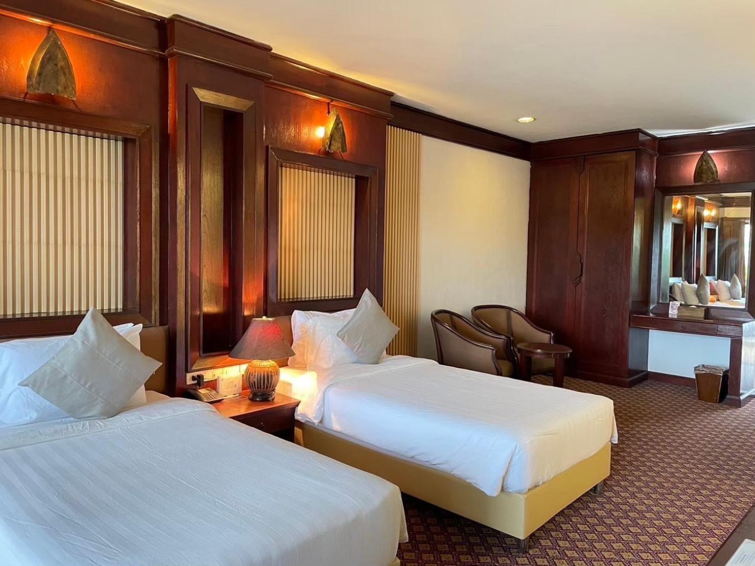 Hotel Gassan Legacy Golf Club Lamphun Esterno foto