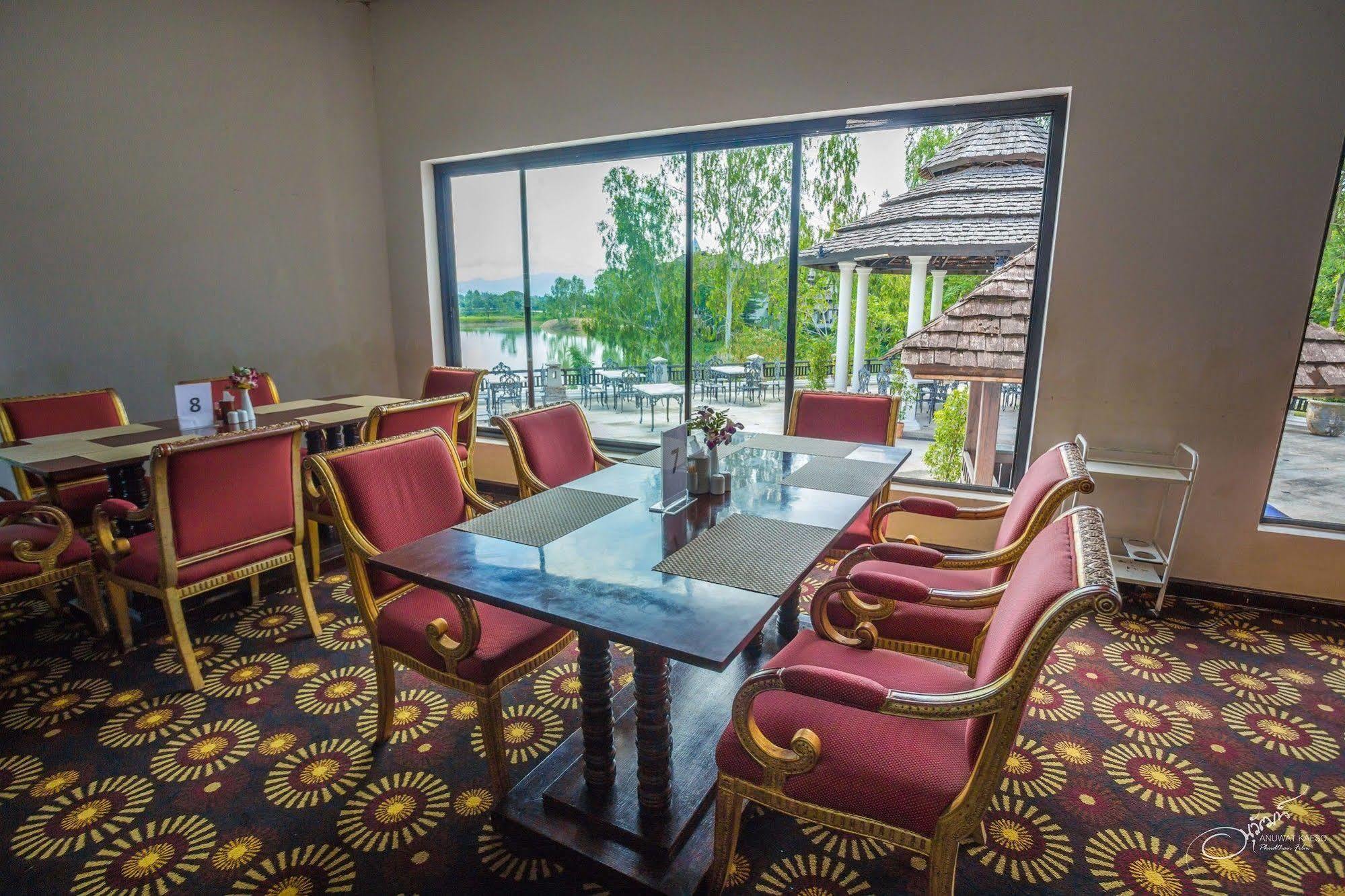 Hotel Gassan Legacy Golf Club Lamphun Esterno foto